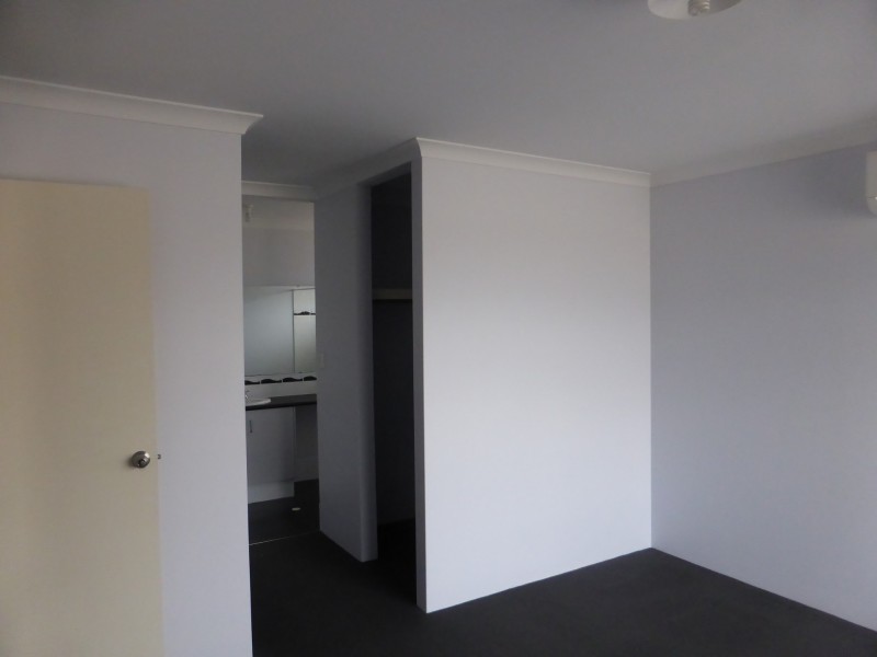 5 Middleton Court, Canning Vale WA 6155