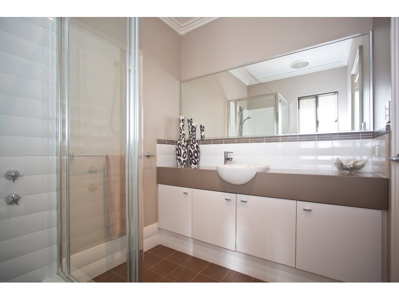 30 Whittaker Turn, Piara Waters WA 6112