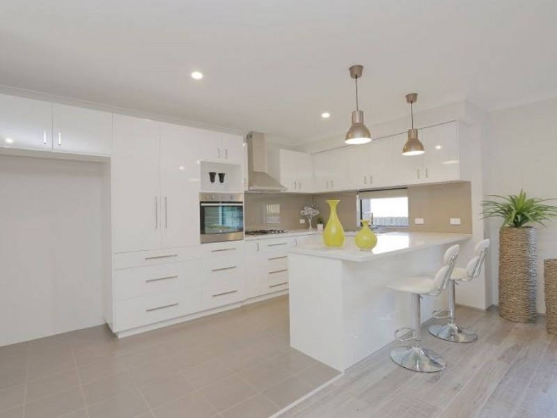 7A Wyndham Street, St James WA 6102