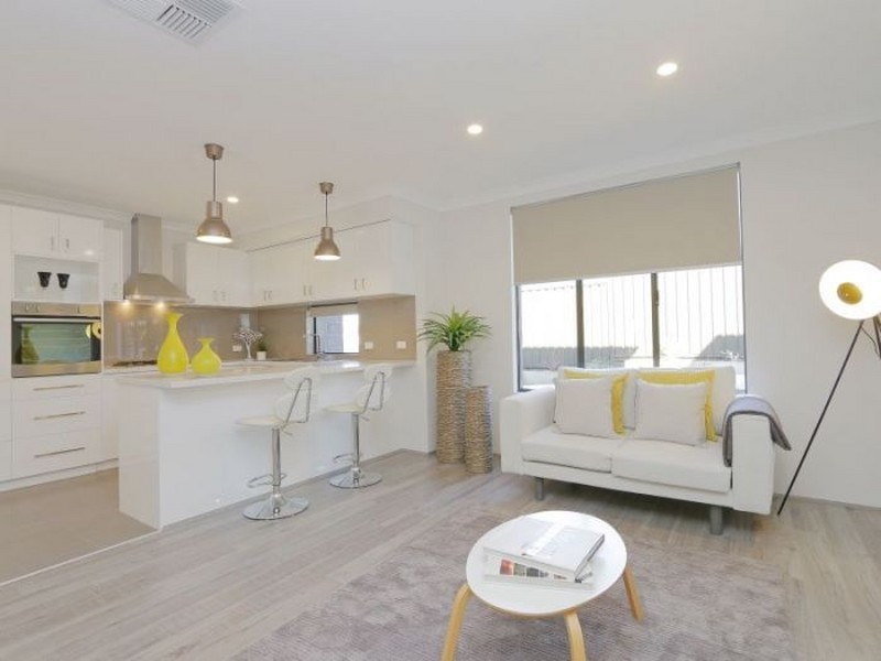 7A Wyndham Street, St James WA 6102