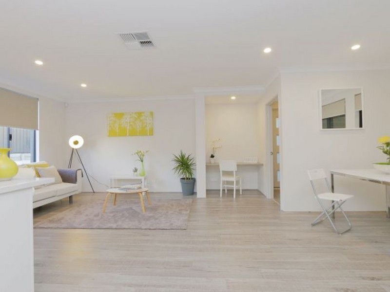 7A Wyndham Street, St James WA 6102