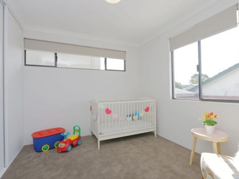 7A Wyndham Street, St James WA 6102