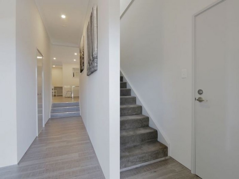 7A Wyndham Street, St James WA 6102