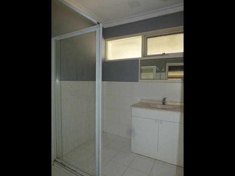 352 Spencer Road, Thornlie WA 6108