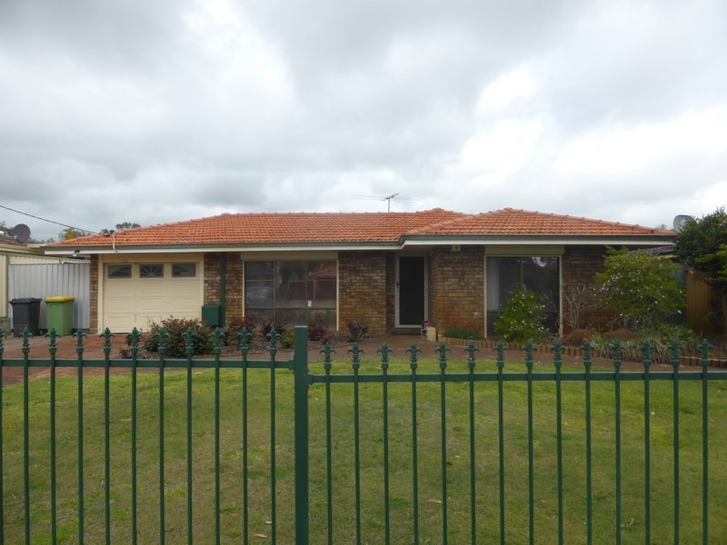61 Anaconda Drive, Gosnells WA 6110