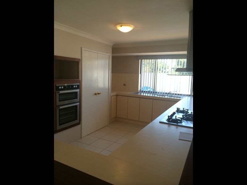 37 Kestrel Way, Thornlie WA 6108