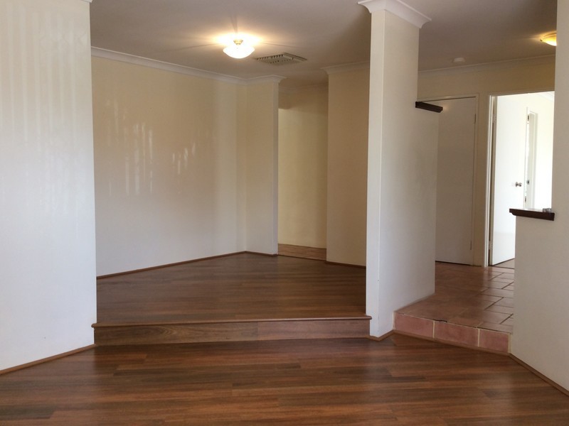 38 Sugarwood Drive, Thornlie WA 6108