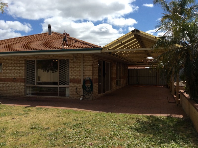 38 Sugarwood Drive, Thornlie WA 6108