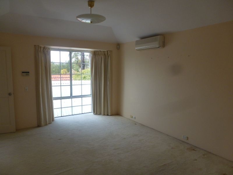 18 Glasnevin Court, Waterford WA 6152