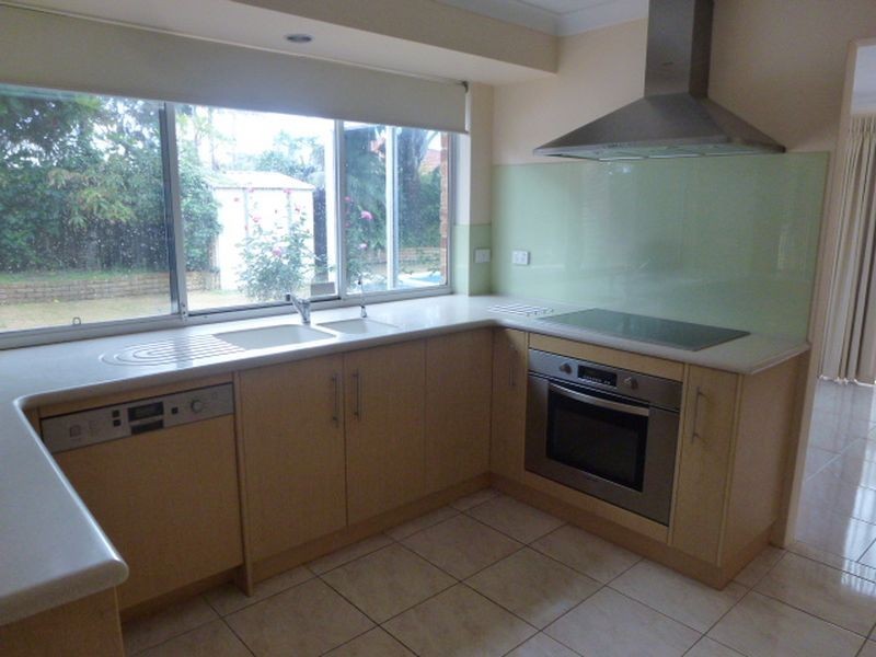 18 Glasnevin Court, Waterford WA 6152