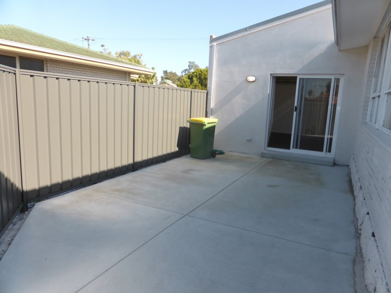 5B Churchdown Street, Thornlie WA 6108