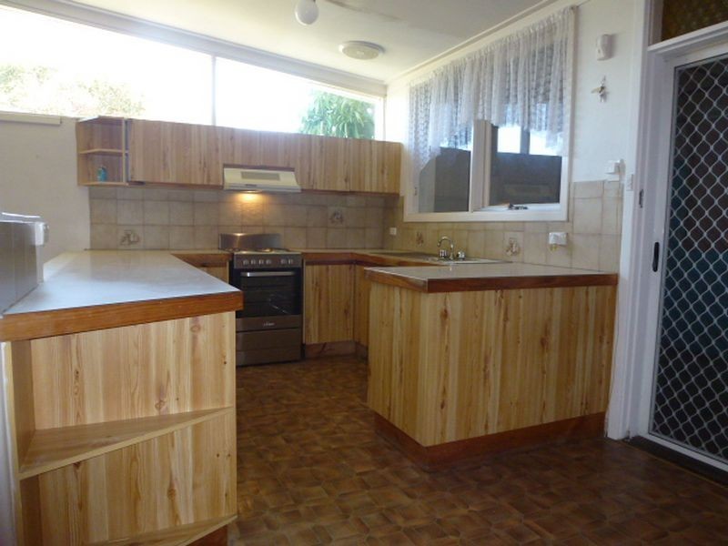 5 Churchdown Street, Thornlie WA 6108