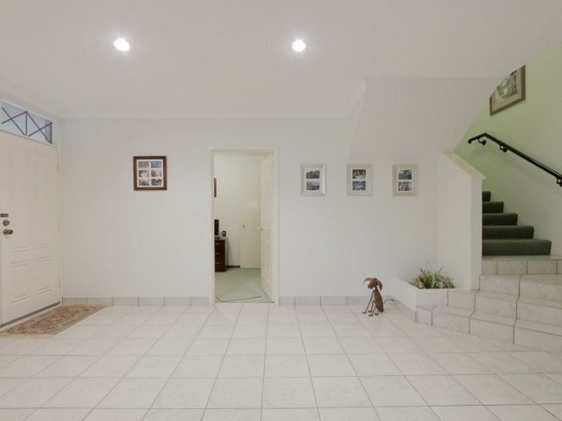 25 Sandringham Promenade, Canning Vale WA 6155
