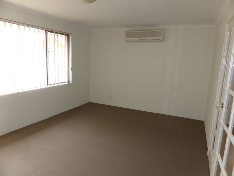 5 Seddon Way, Canning Vale WA 6155