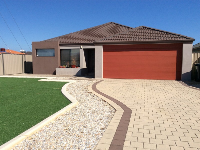 2 Pilkington Street, Canning Vale WA 6155