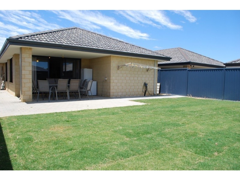 30 Tigereye Avenue, Byford WA 6122