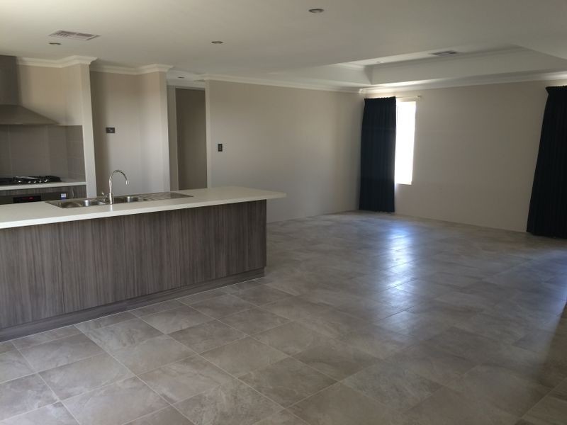 82 Dovedale Street, Harrisdale WA 6112