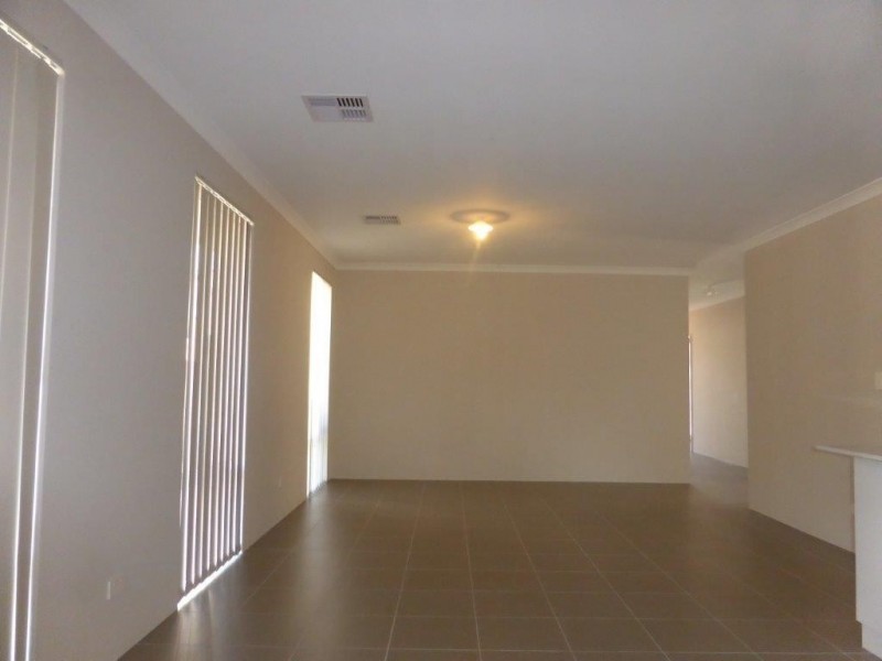 88 Barnevelder Bend, Southern River WA 6110