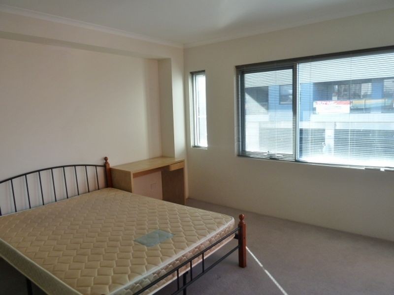 2/255 Newcastle Street, Northbridge WA 6003