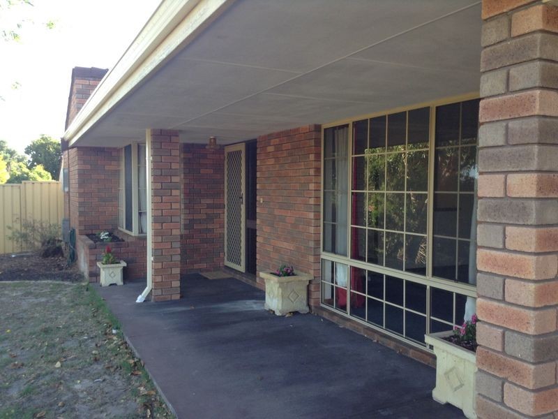 51 Ovens Road, Thornlie WA 6108