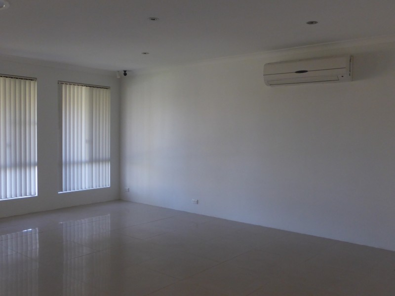 7 Brunswick Road, Thornlie WA 6108