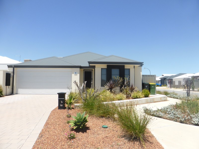 18 Kellogg Drive, Piara Waters WA 6112