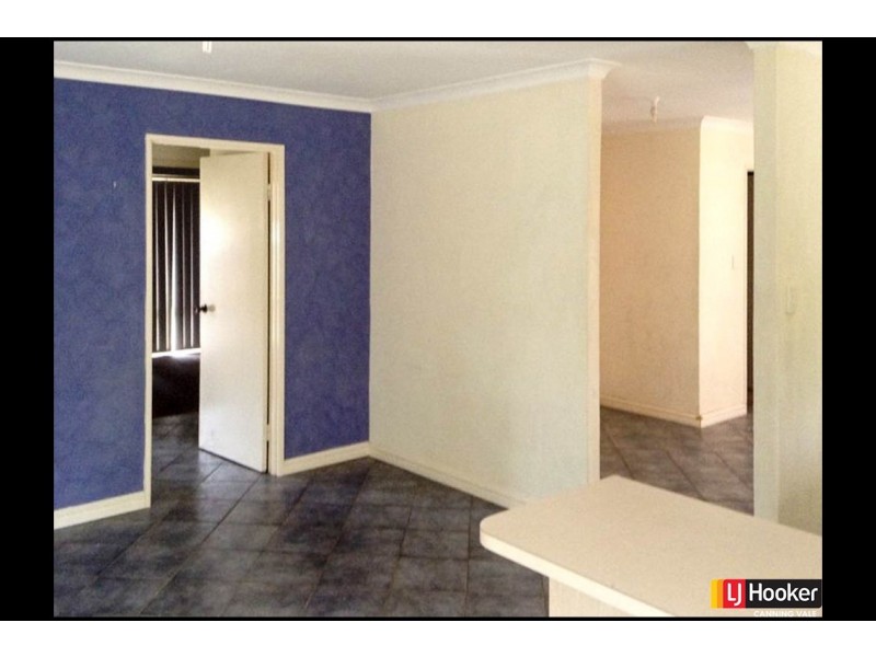 31 Parakeela Grove, Maddington WA 6109