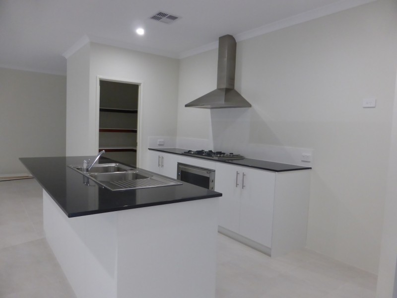 60 Campine Drive, Southern River WA 6110