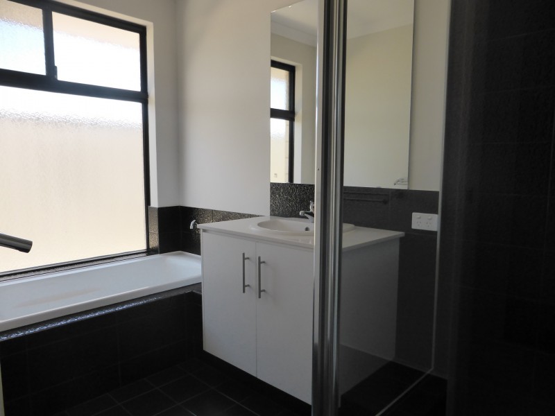 60 Campine Drive, Southern River WA 6110