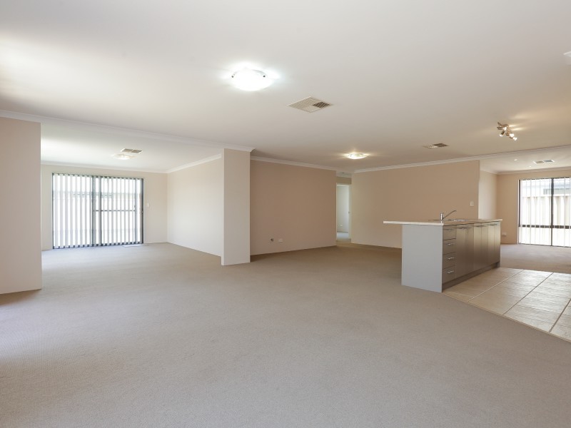 69 Stortford Road, Southern River WA 6110