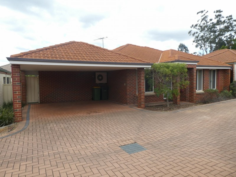 11/51 Third Avenue, Kelmscott WA 6111