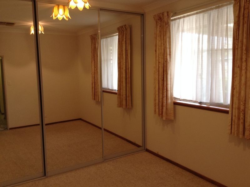 24 Essington Street, Huntingdale WA 6110