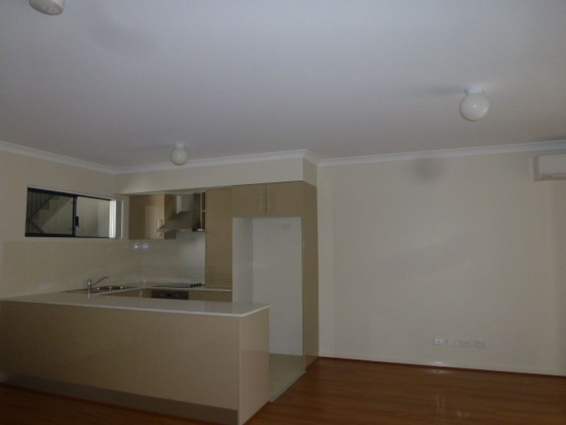 4/27 Camberwell Street, Beckenham WA 6107