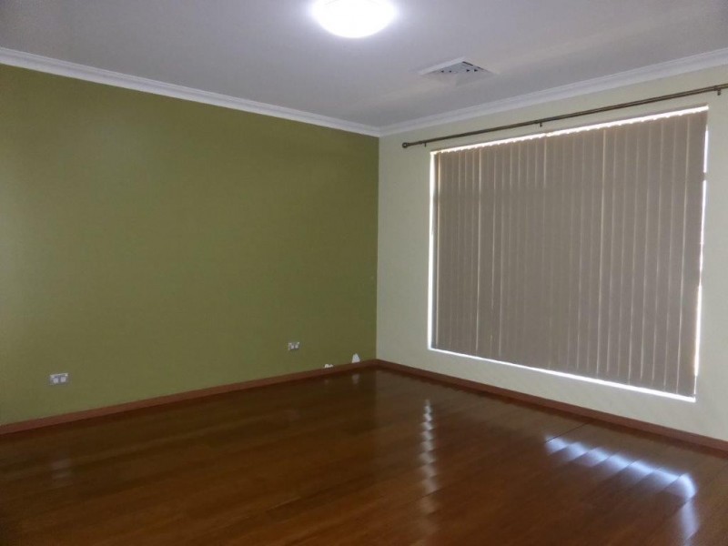 29 Duckbill Loop, Southern River WA 6110