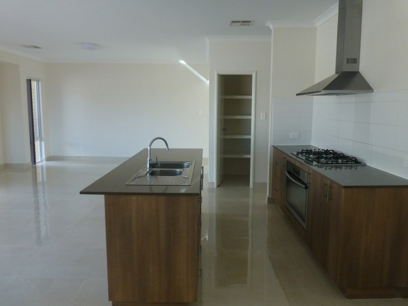 30 Bradley Street, Southern River WA 6110