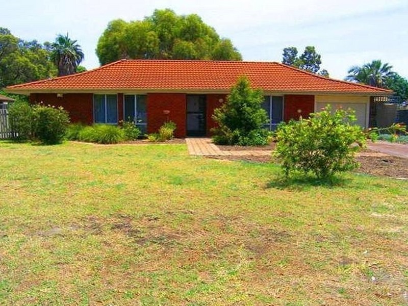 7 Greenwood Court, Kelmscott WA 6111