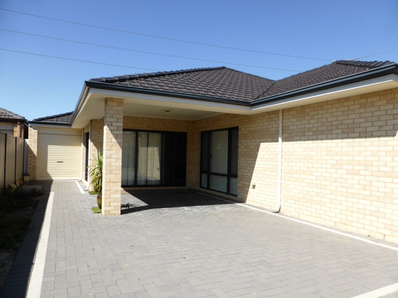 142 Gateway Boulevard, Canning Vale WA 6155