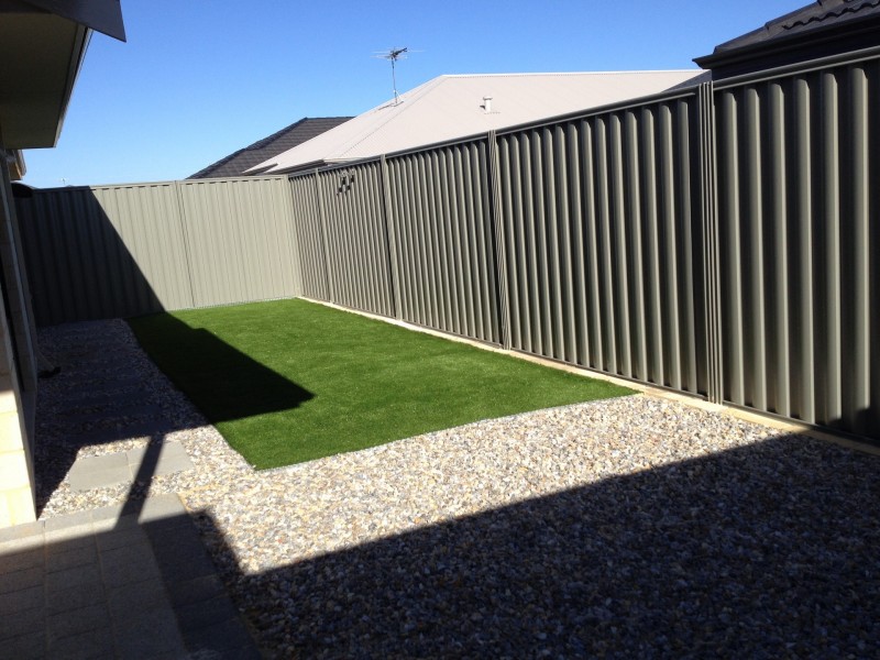 30 Portsmouth Way, Harrisdale WA 6112