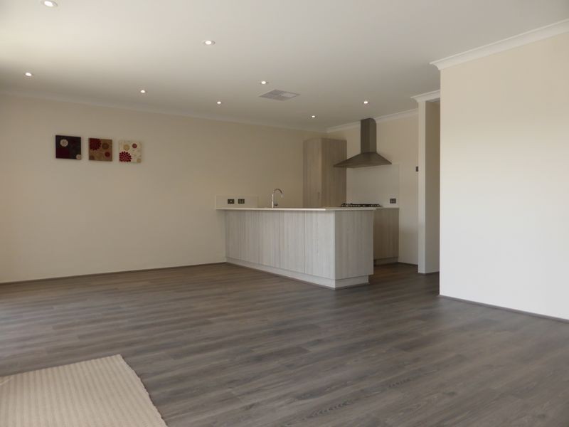 132 Keane Road, Harrisdale WA 6112