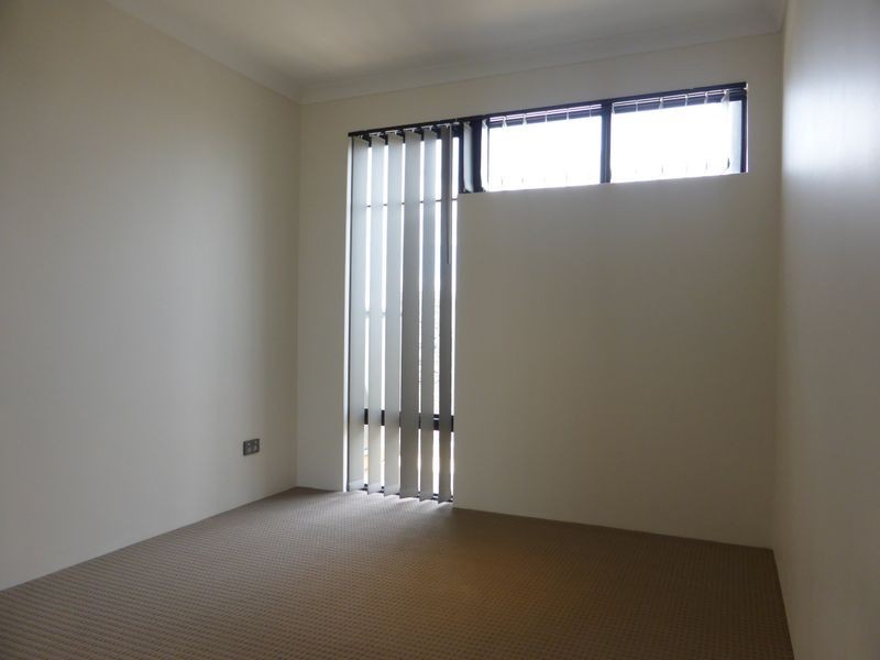 132 Keane Road, Harrisdale WA 6112