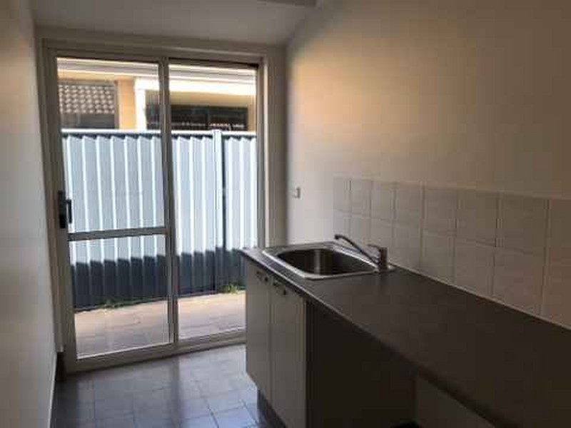 24 Zircon Drive, Byford WA 6122