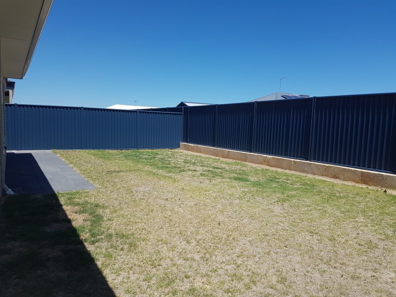 24 Zircon Drive, Byford WA 6122