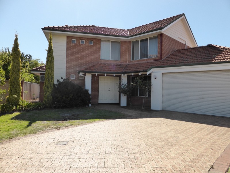 9 Rolls Court, Canning Vale WA 6155