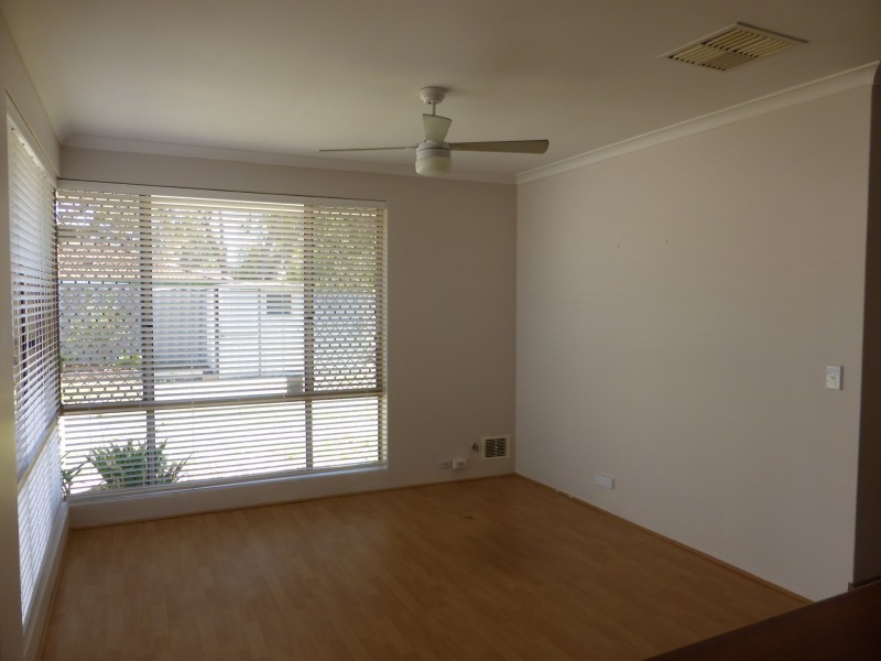 5 Lydiard Retreat, Canning Vale WA 6155