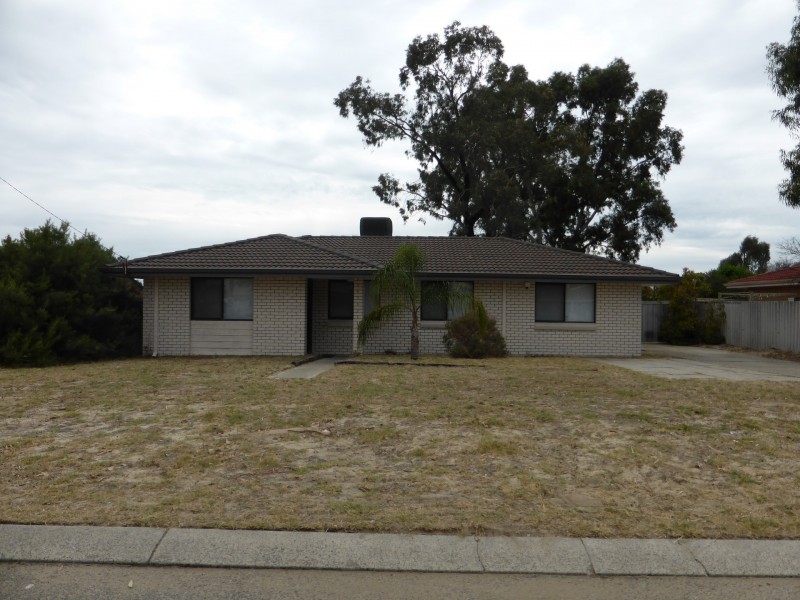 7 Quail Place, Langford WA 6147