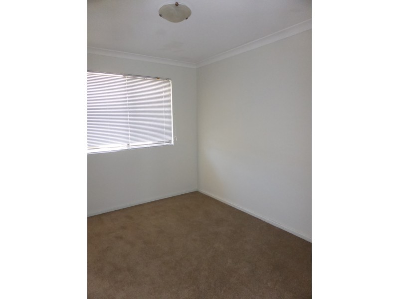 7 Quail Place, Langford WA 6147