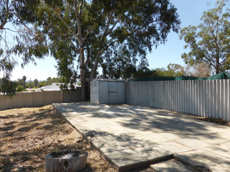 7 Quail Place, Langford WA 6147