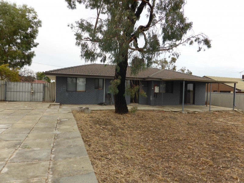 7 Quail Place, Langford WA 6147