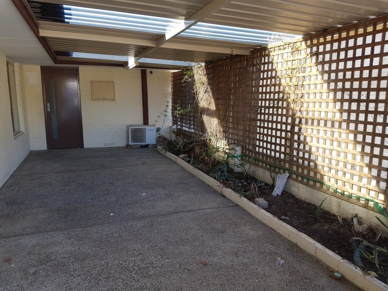 16 Tawny Way, Thornlie WA 6108