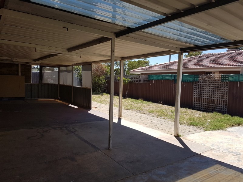 16 Tawny Way, Thornlie WA 6108